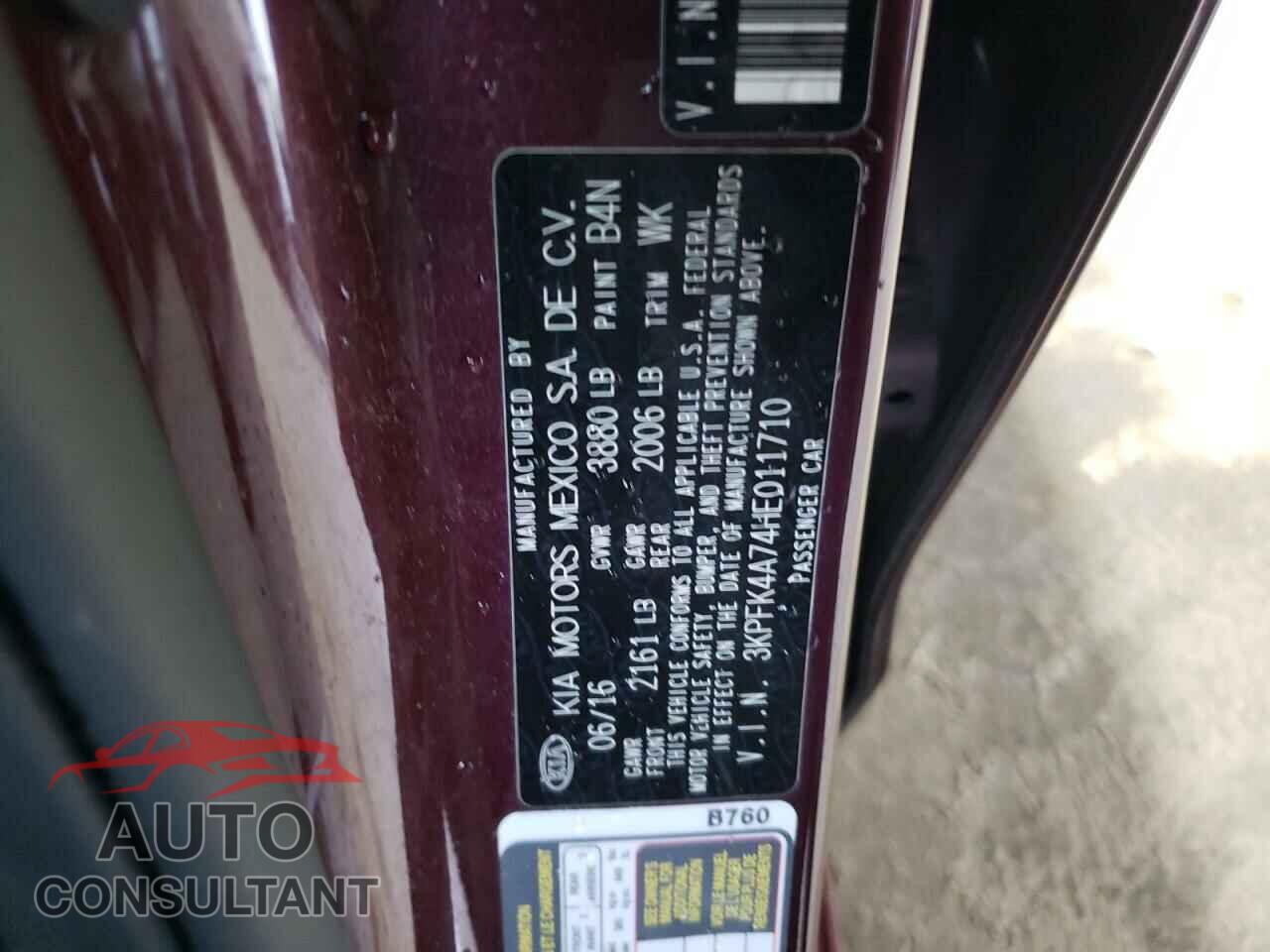KIA FORTE 2017 - 3KPFK4A74HE011710