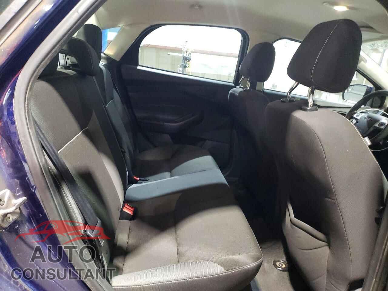 FORD FOCUS 2012 - 1FAHP3F26CL148560