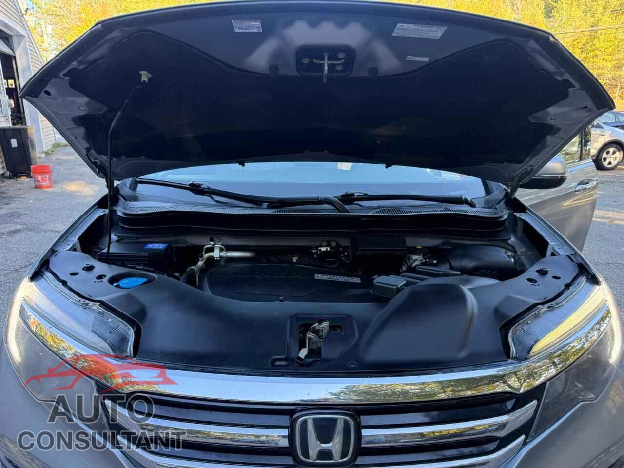 HONDA PILOT 2016 - 5FNYF6H07GB018189