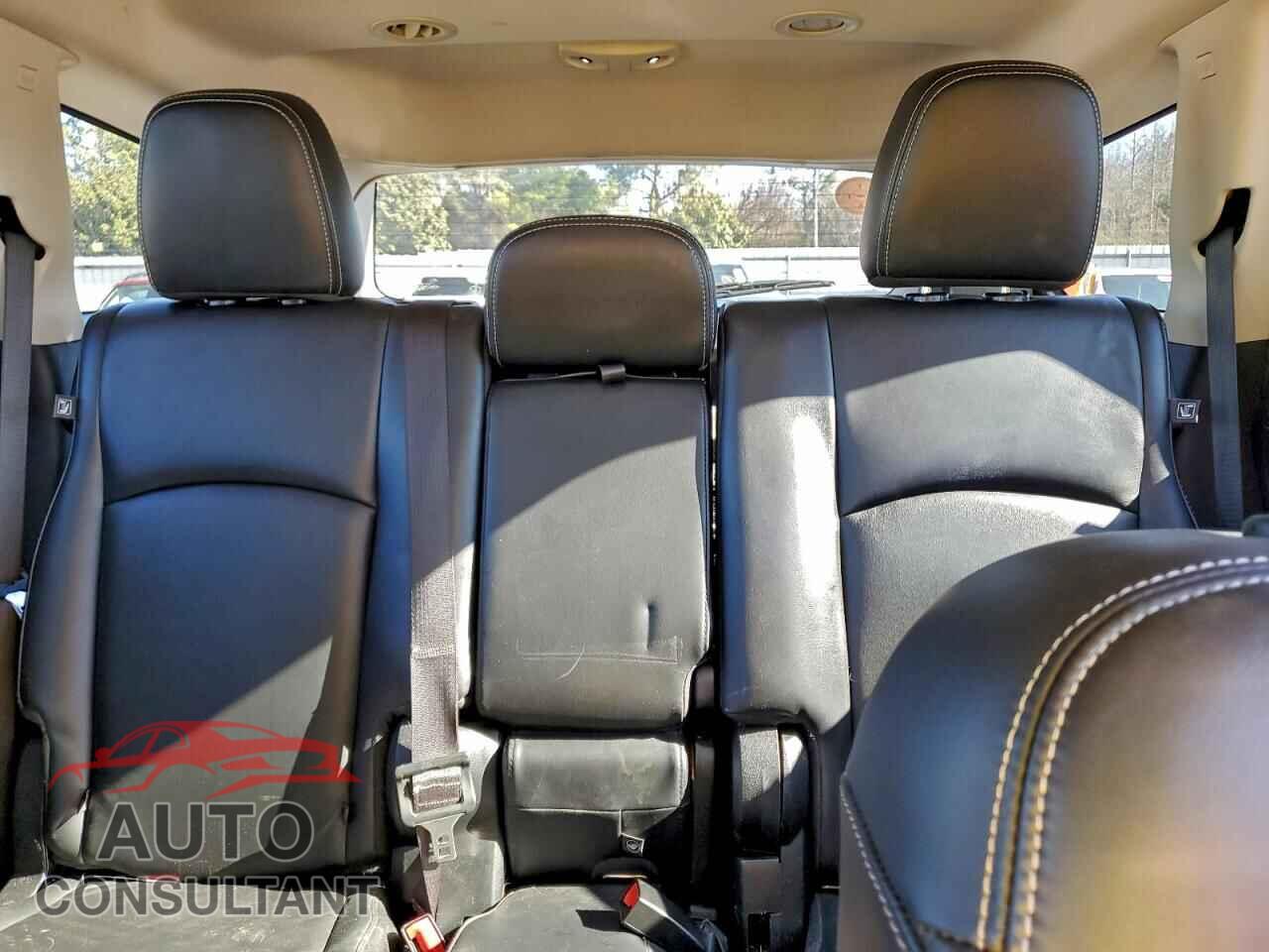 DODGE JOURNEY 2015 - 3C4PDCGG1FT598084