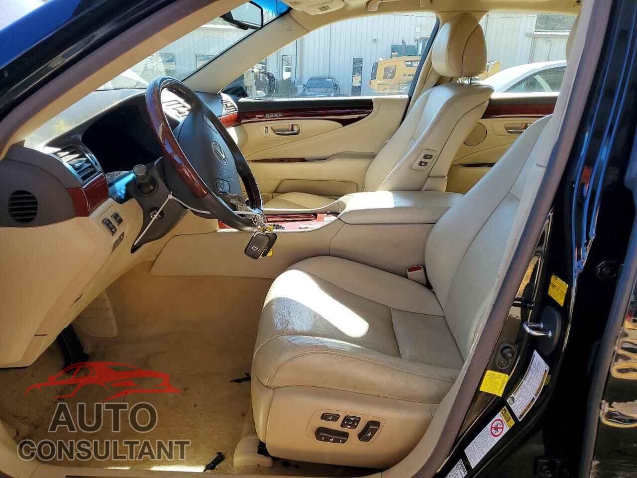 LEXUS LS460 2012 - JTHCL5EF8C5015303
