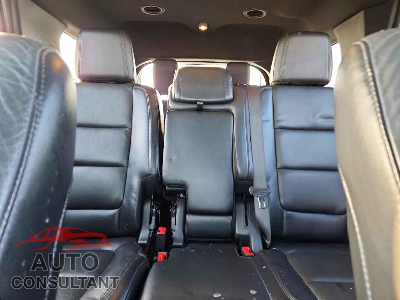 FORD EXPLORER 2015 - 1FM5K8D85FGA71009