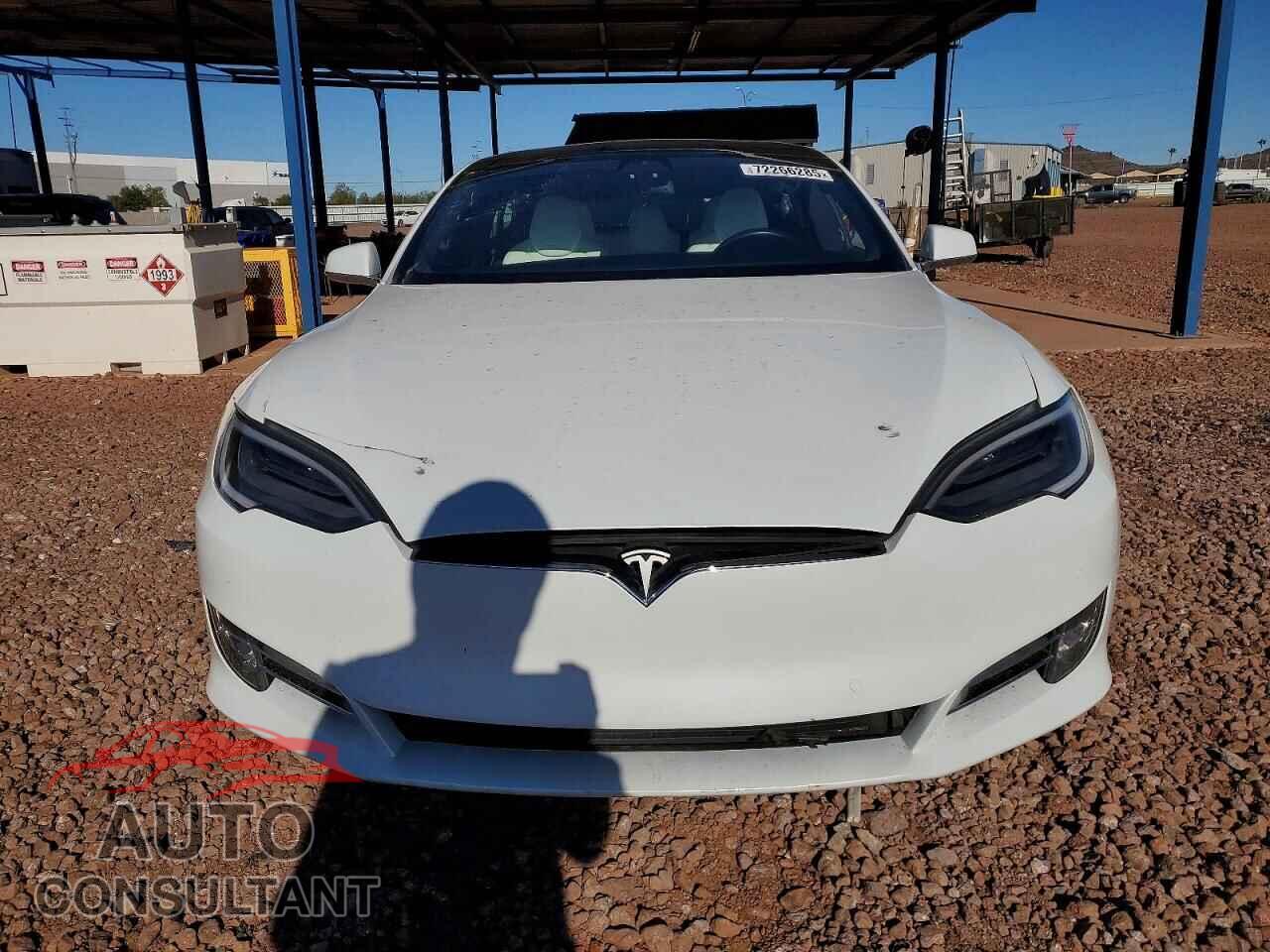 TESLA MODEL S 2018 - 5YJSA1E2XJF282933