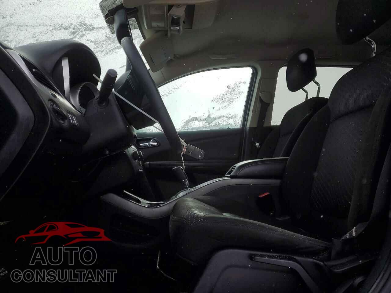 DODGE JOURNEY 2012 - 3C4PDCCG5CT153672