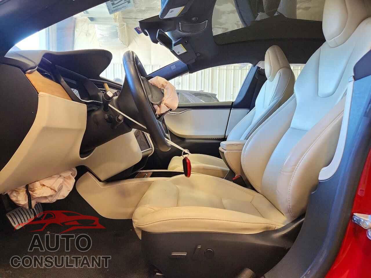 TESLA MODEL S 2020 - 5YJSA1E4XLF400659