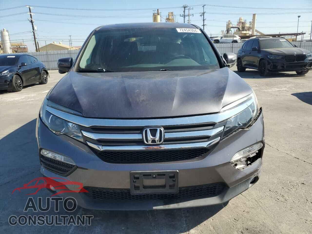 HONDA PILOT 2017 - 5FNYF5H77HB041156