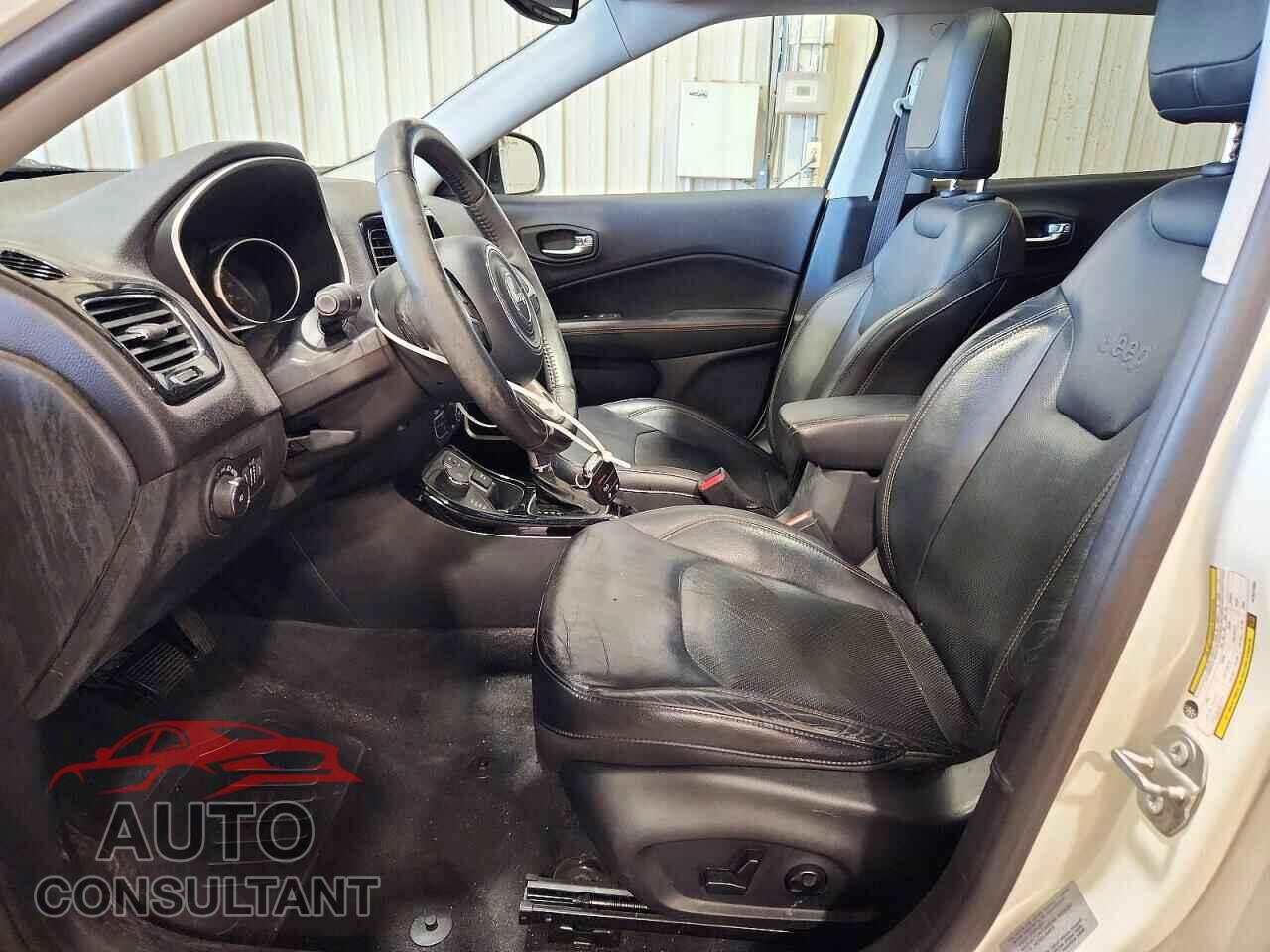 JEEP COMPASS 2017 - 3C4NJDCB9HT631903