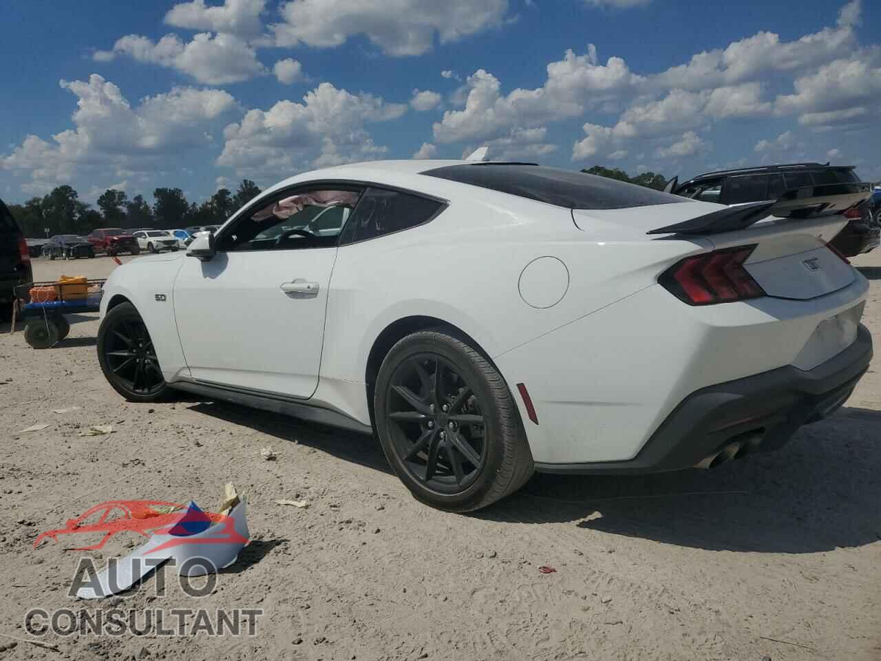 FORD MUSTANG 2024 - 1FA6P8CF3R5406526