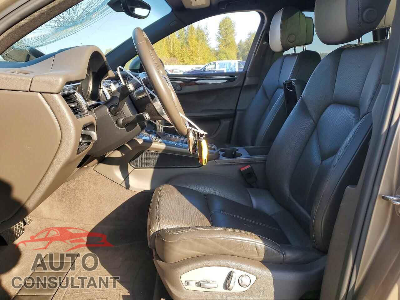 PORSCHE MACAN 2016 - WP1AB2A55GLB56210