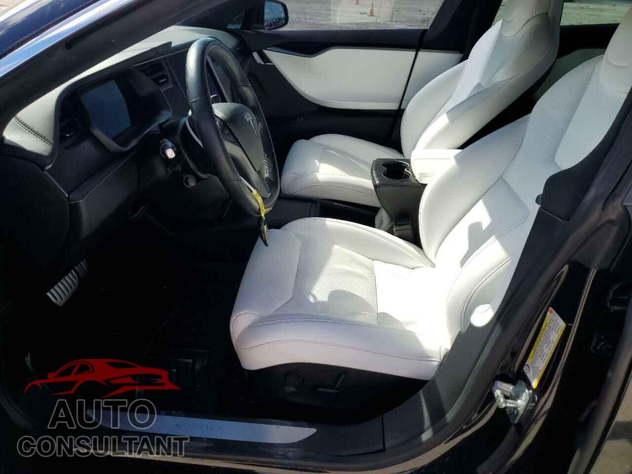 TESLA MODEL S 2018 - 5YJSA1E44JF267667