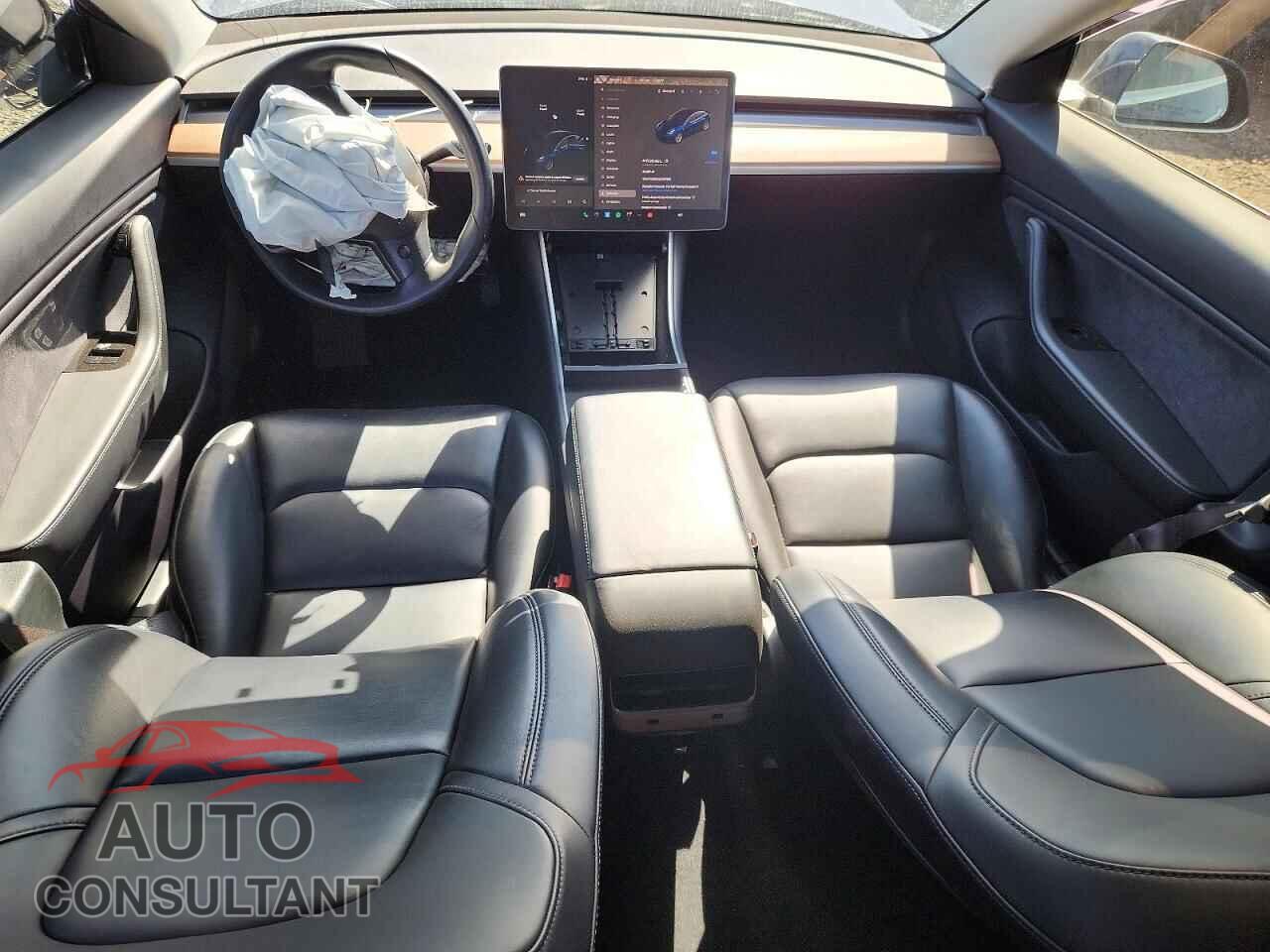 TESLA MODEL 3 2018 - 5YJ3E1EA2JF014569