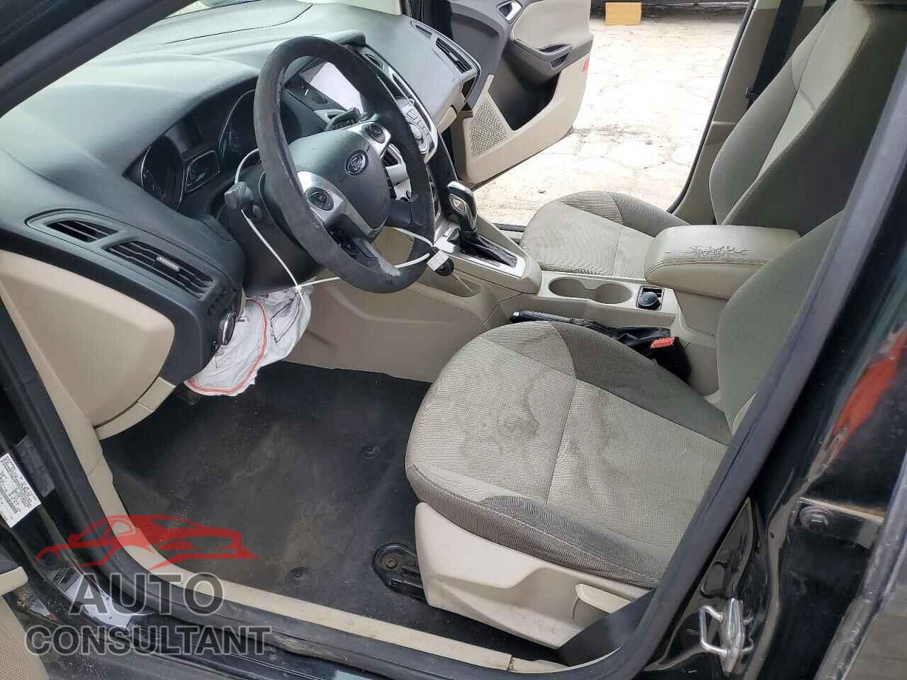 FORD FOCUS 2013 - 1FADP3K20DL237904