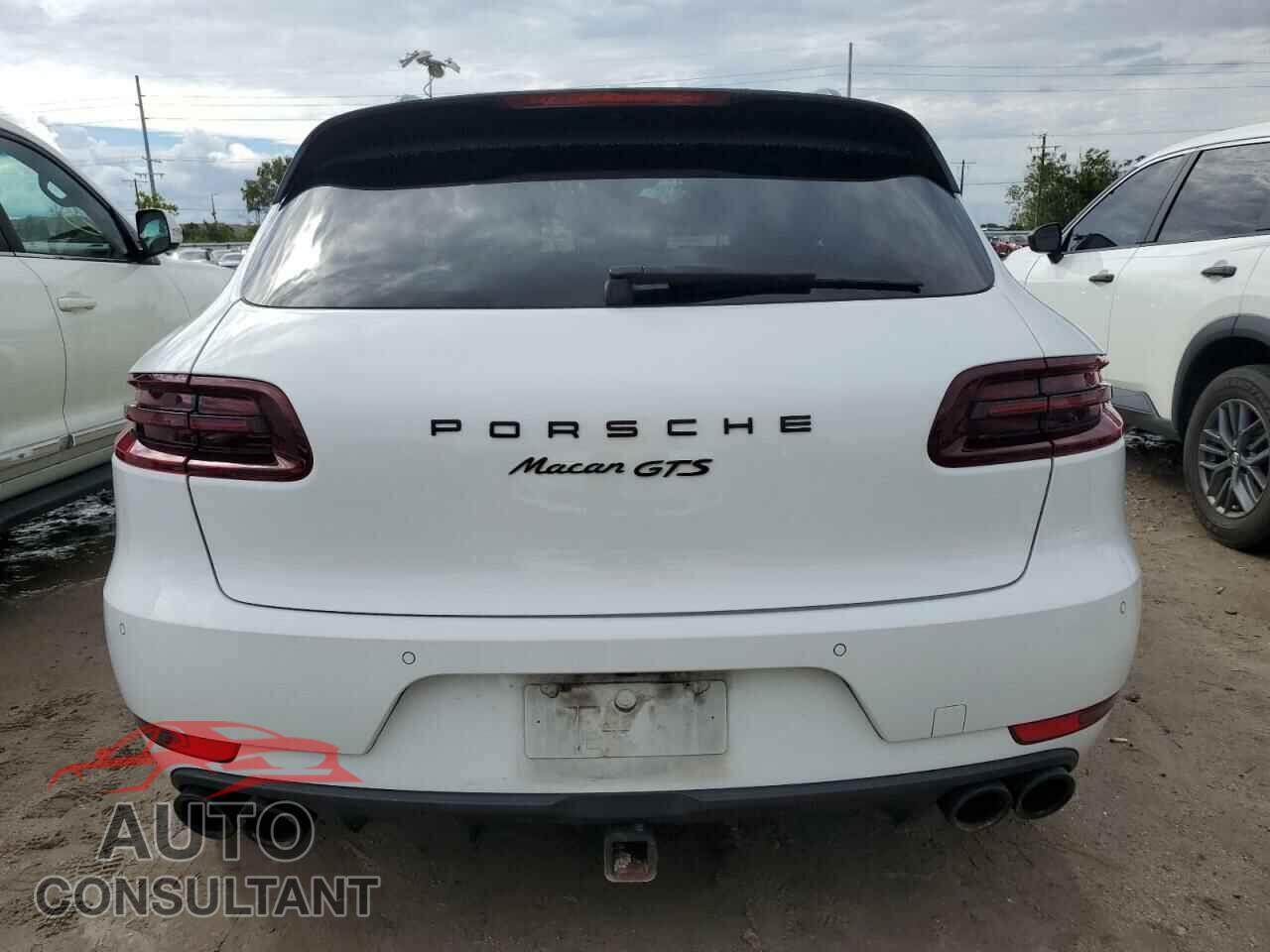 PORSCHE MACAN 2017 - WP1AG2A54HLB51177