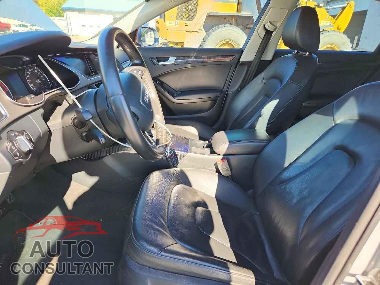 AUDI A4 2013 - WAUBFAFL5DN026338