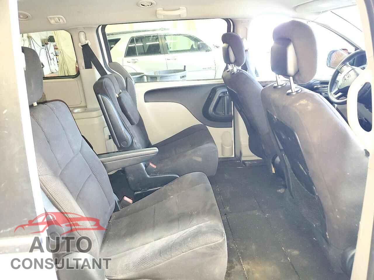 DODGE CARAVAN 2011 - 2D4RN3DG2BR645956