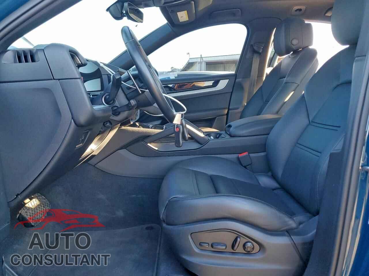 PORSCHE CAYENNE 2024 - WP1BA2AY5RDA55358