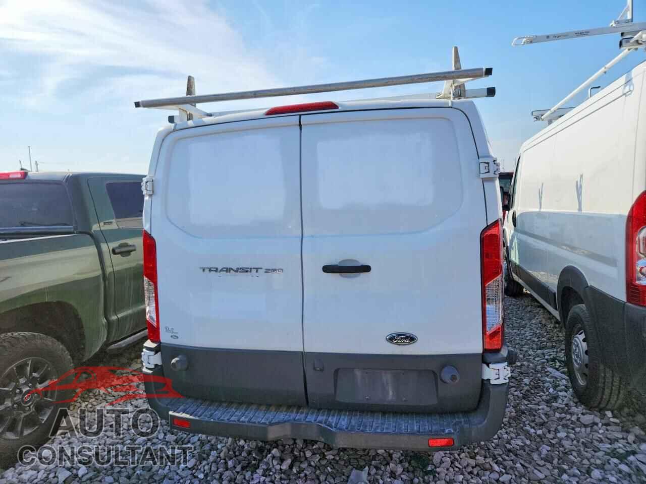 FORD TRANSIT 2017 - 1FTYR2ZM9HKA35226