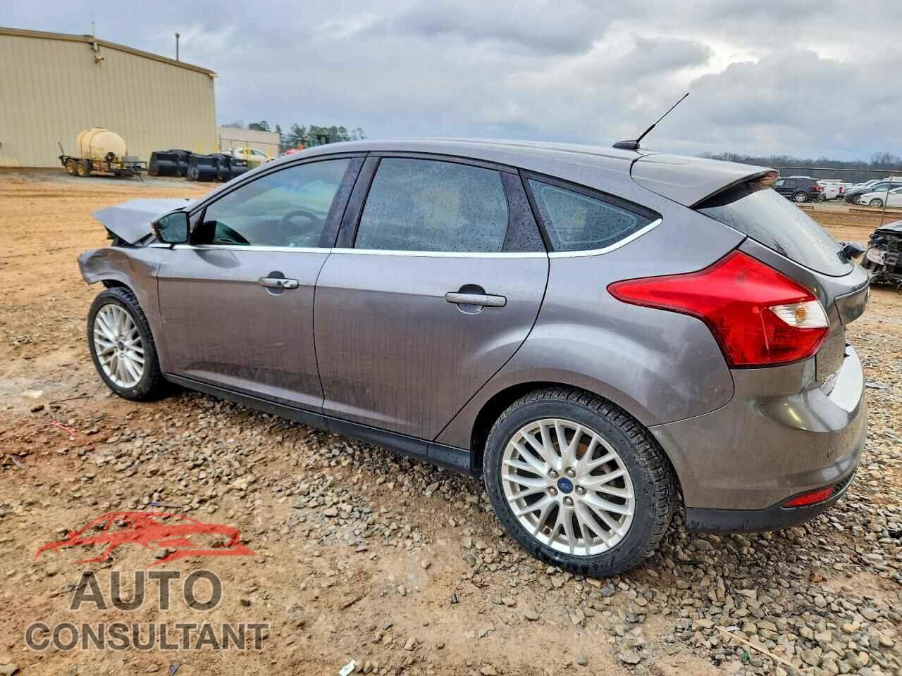FORD FOCUS 2013 - 1FADP3N2XDL299872
