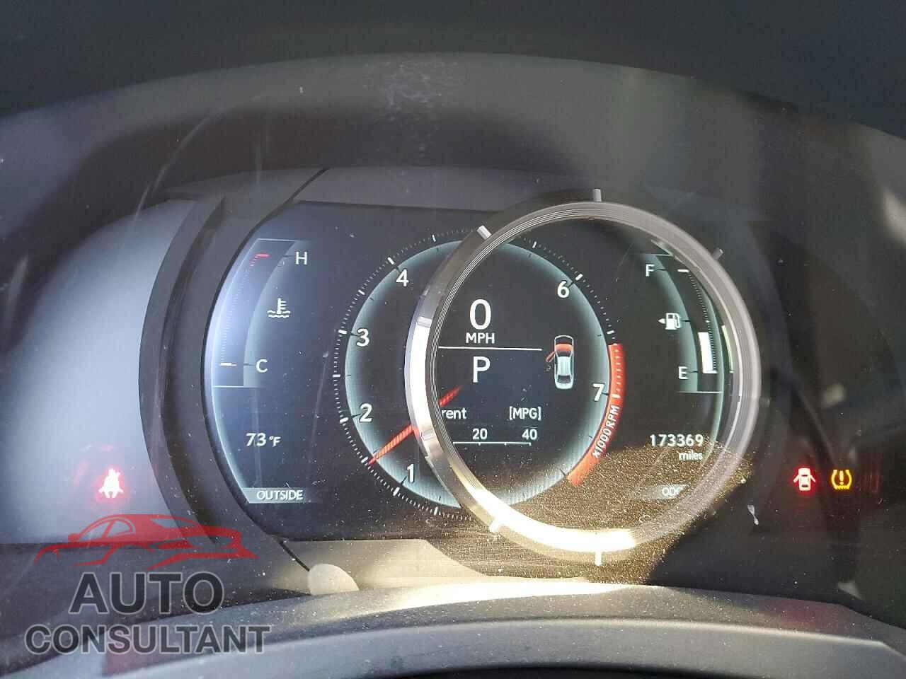 LEXUS IS 2015 - JTHBF1D29F5065190