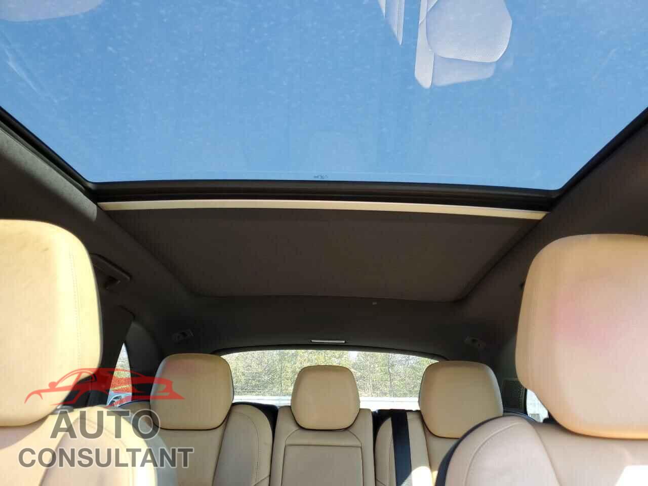PORSCHE CAYENNE 2016 - WP1AA2A24GLA10468