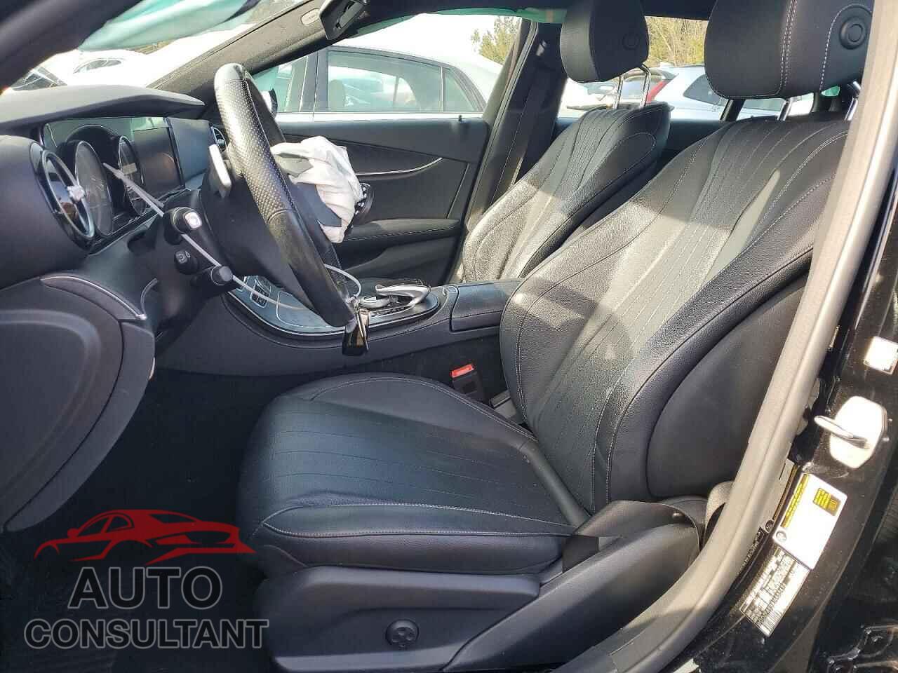 MERCEDES-BENZ E-CLASS 2018 - WDDZF4KB8JA465476