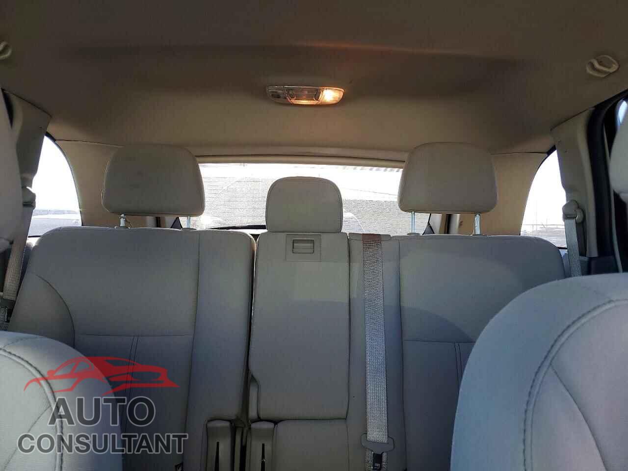FORD EDGE 2011 - 2FMDK3GC5BBA70426
