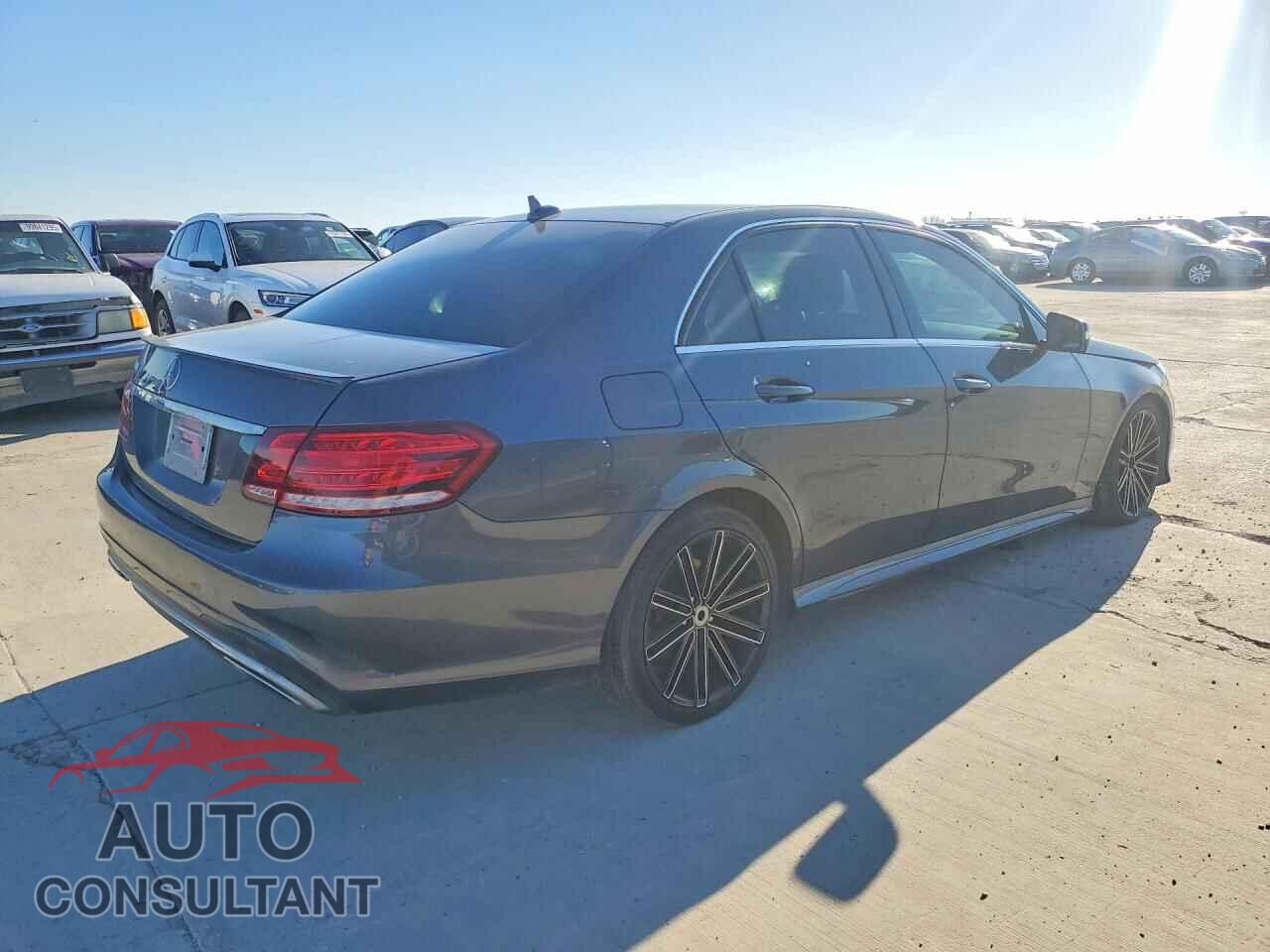 MERCEDES-BENZ E-CLASS 2015 - WDDHF5KB2FB085066