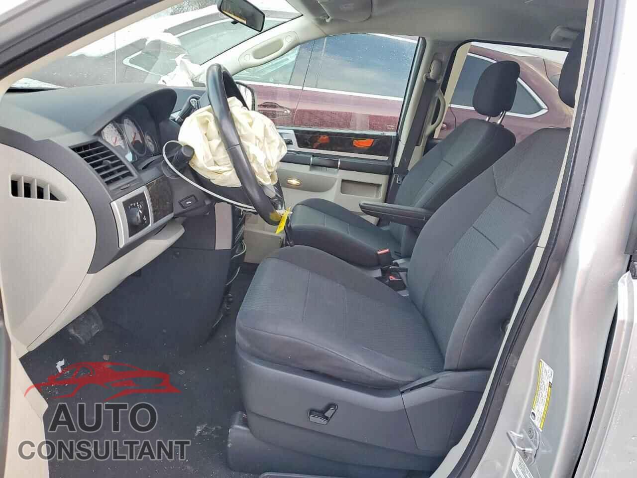 DODGE CARAVAN 2010 - 2D4RN5D18AR488231