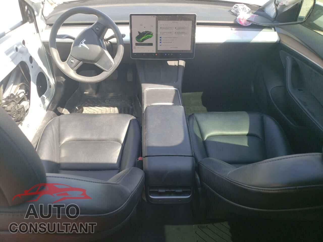TESLA MODEL 3 2021 - 5YJ3E1EA8MF976850