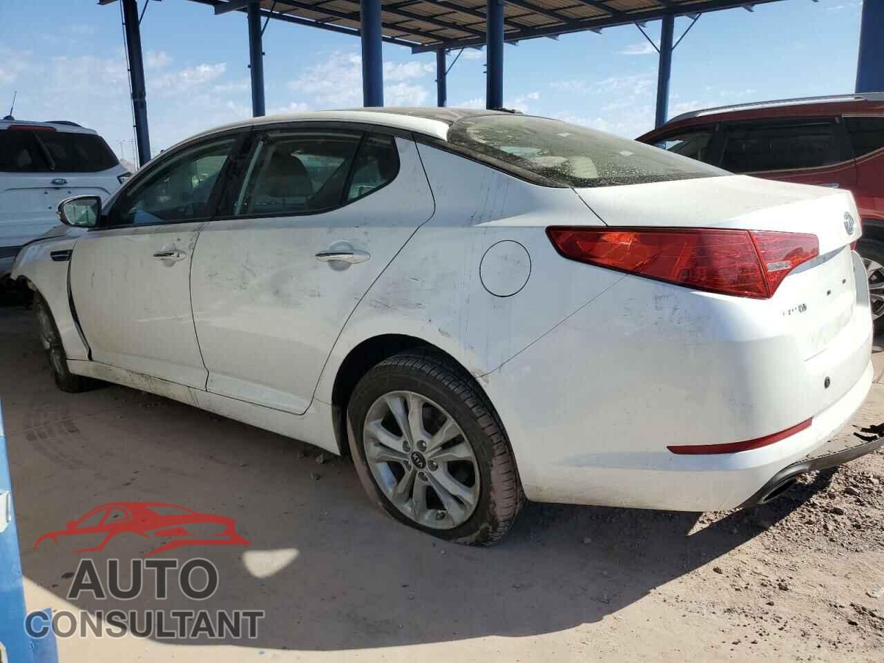 KIA OPTIMA 2011 - KNAGN4A77B5096361