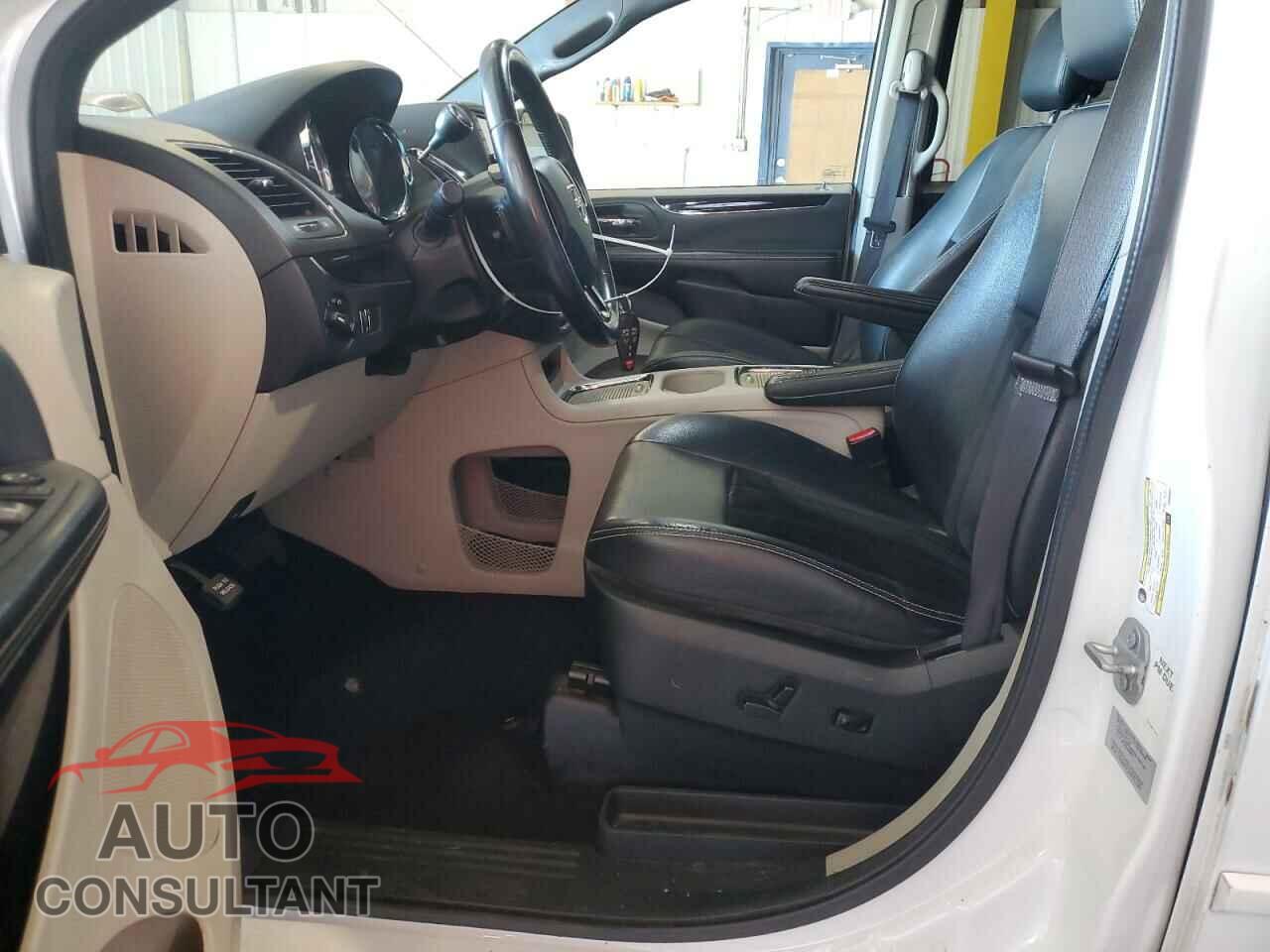 DODGE CARAVAN 2017 - 2C4RDGCG8HR698954