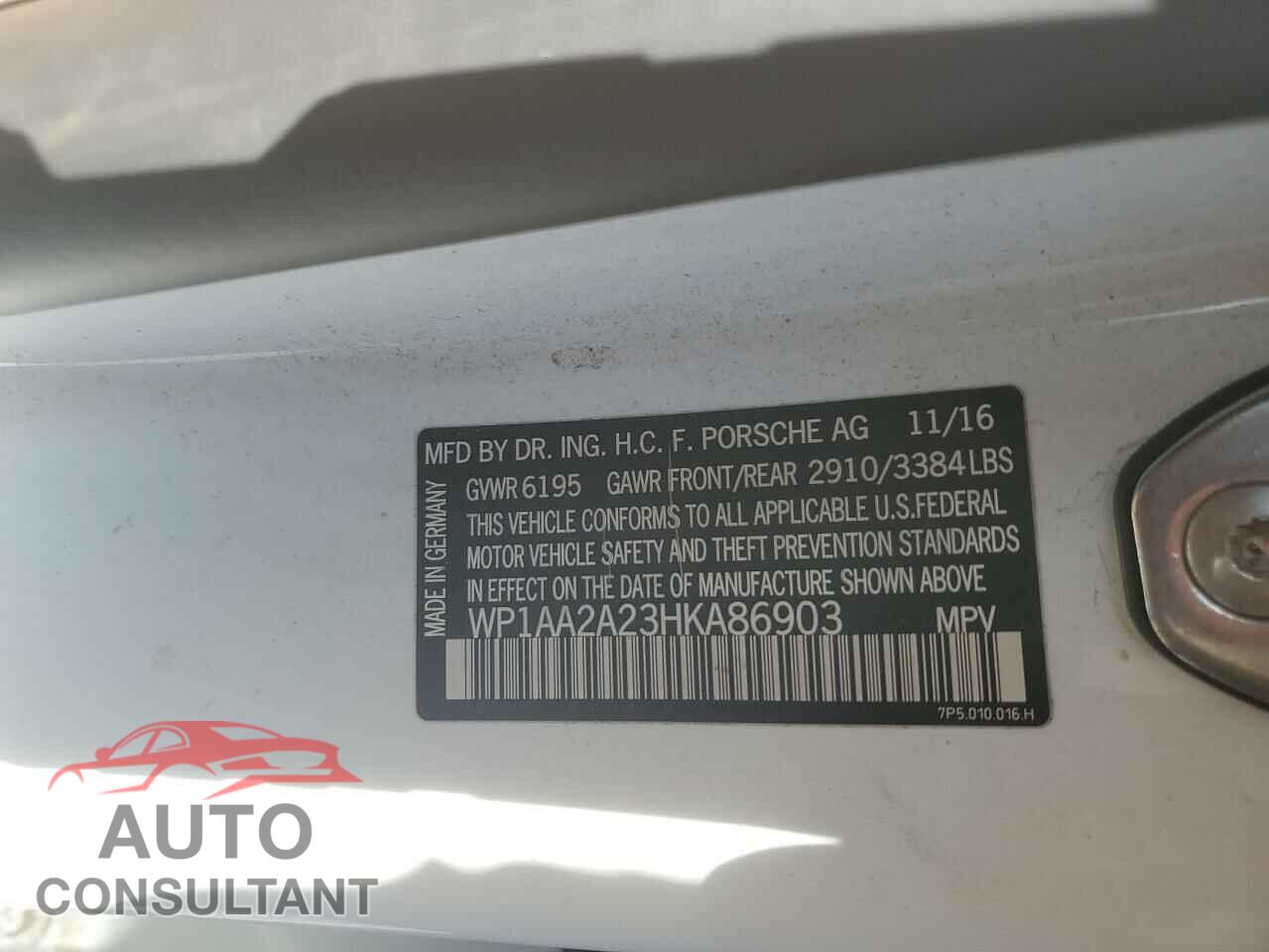 PORSCHE CAYENNE 2017 - WP1AA2A23HKA86903