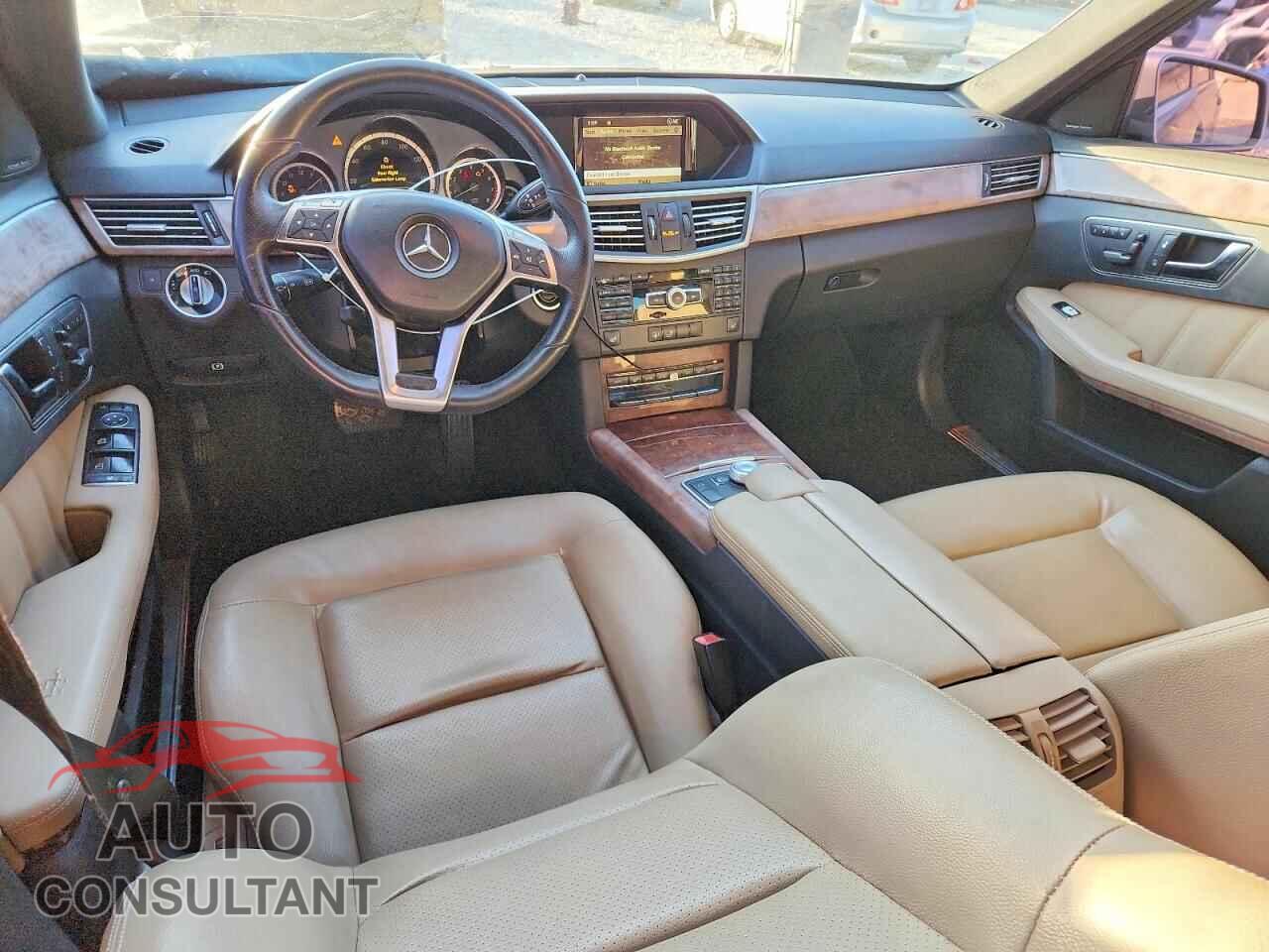 MERCEDES-BENZ E-CLASS 2012 - WDDHF5KB3CA643380