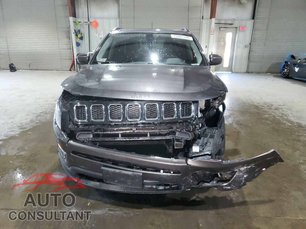 JEEP COMPASS 2019 - 3C4NJDBB7KT661202