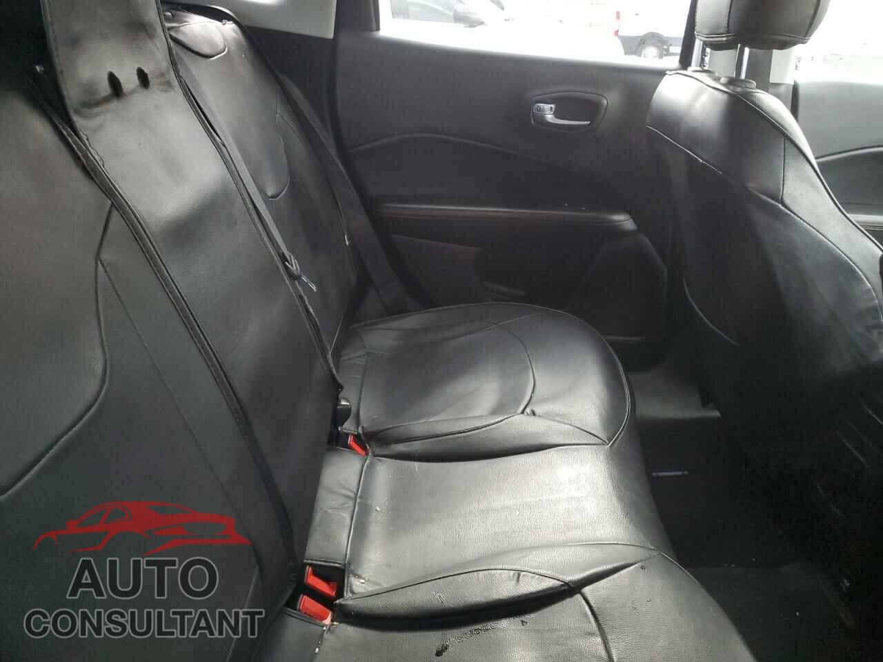 JEEP COMPASS 2017 - 3C4NJCAB7HT652391