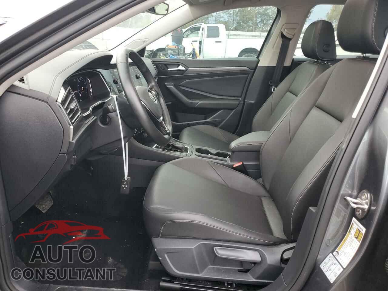 VOLKSWAGEN JETTA 2019 - 3VWEB7BU0KM248027