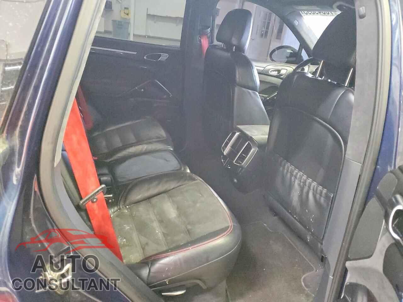 PORSCHE CAYENNE 2013 - WP1AD2A28DLA72619