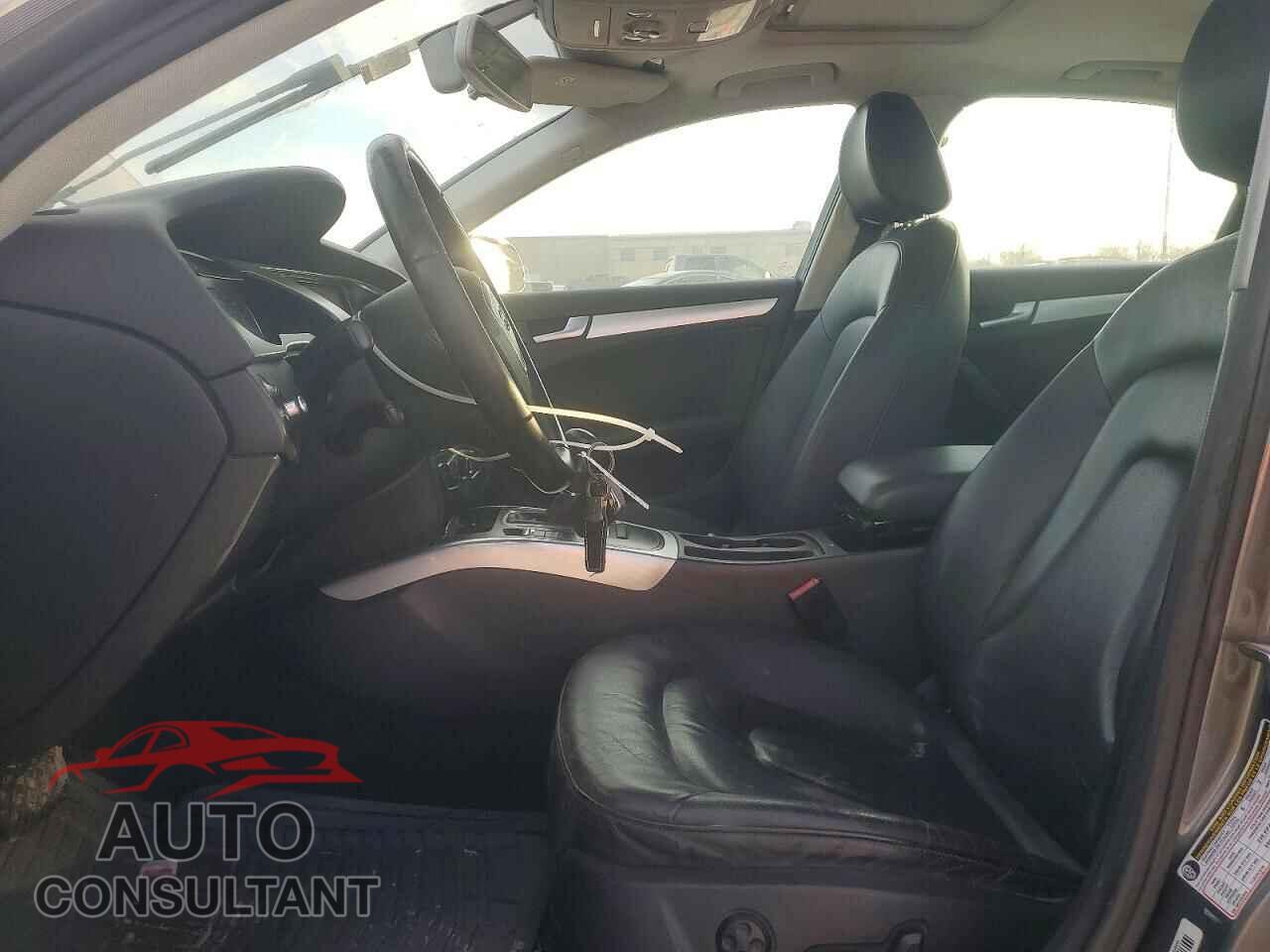 AUDI A4 2012 - WAUBFAFL3CA120577