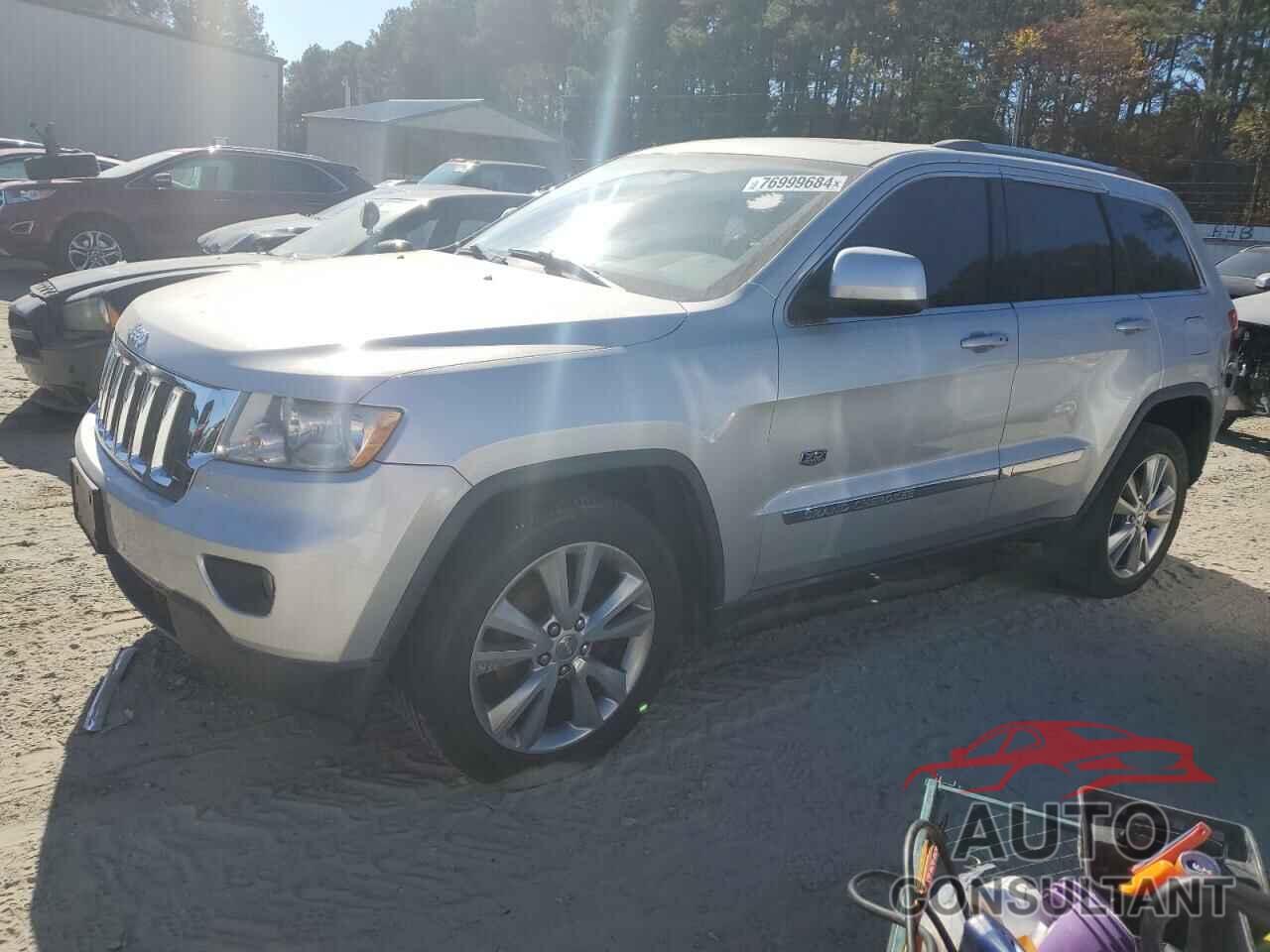JEEP GRAND CHER 2011 - 1J4RR4GG0BC678959