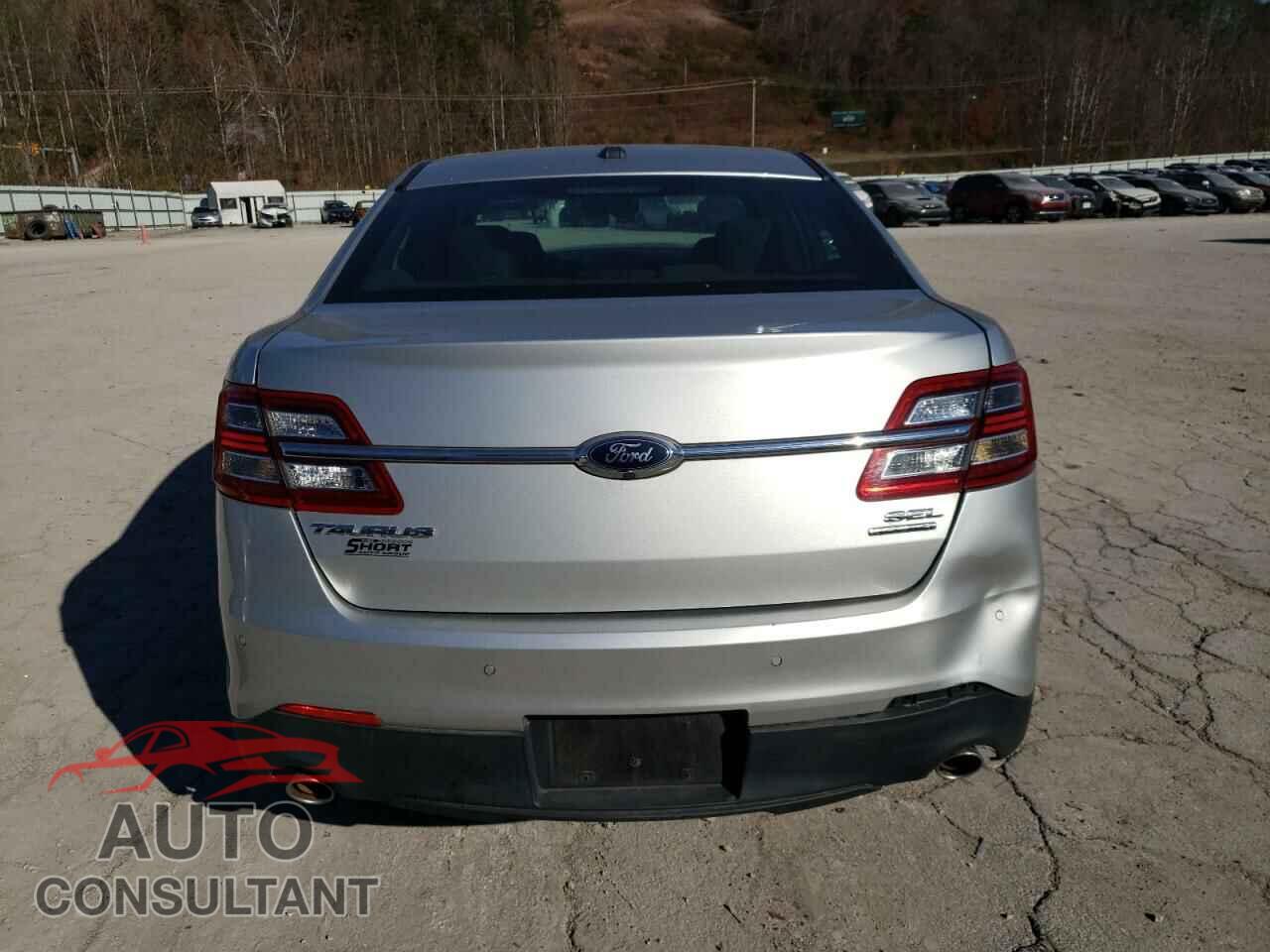 FORD TAURUS 2017 - 1FAHP2E89HG127623