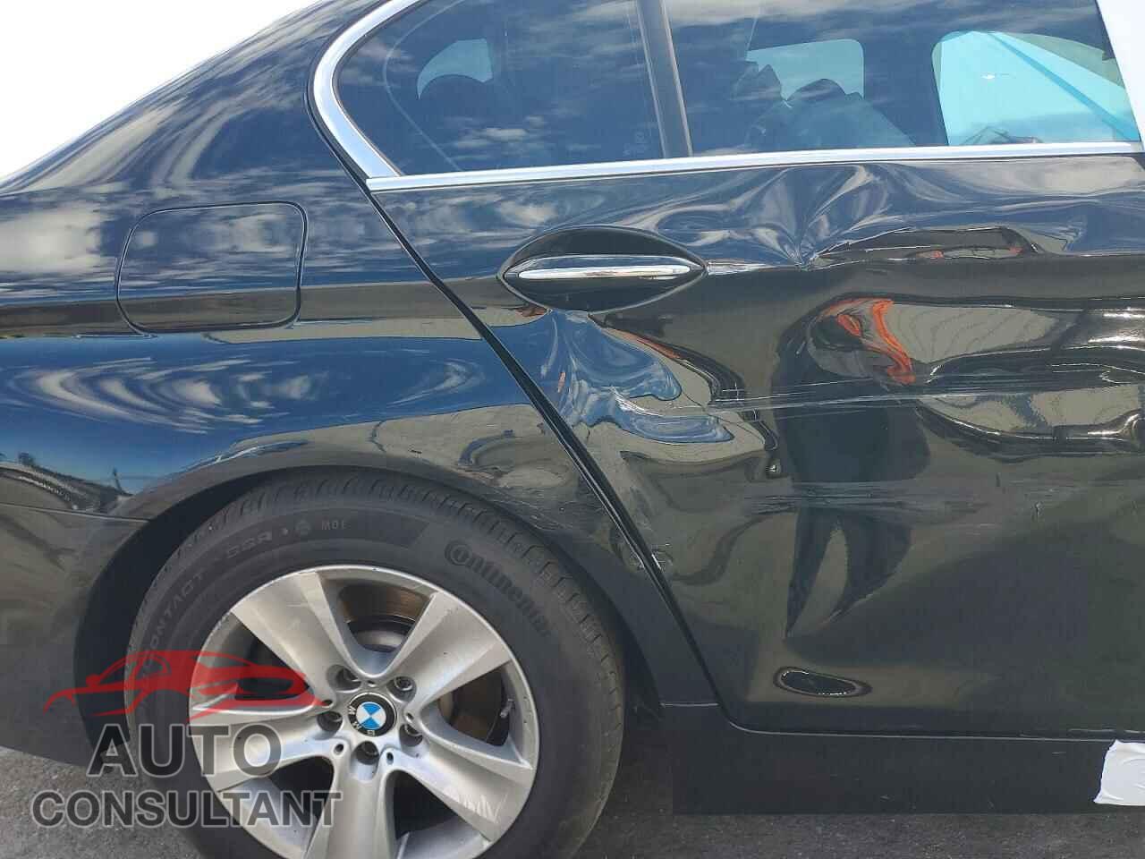 BMW 5 SERIES 2012 - WBAXG5C59CDX03797