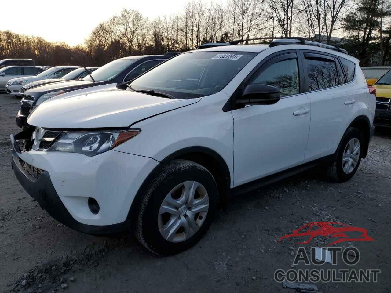TOYOTA RAV4 2015 - JTMBFREV2FD120318