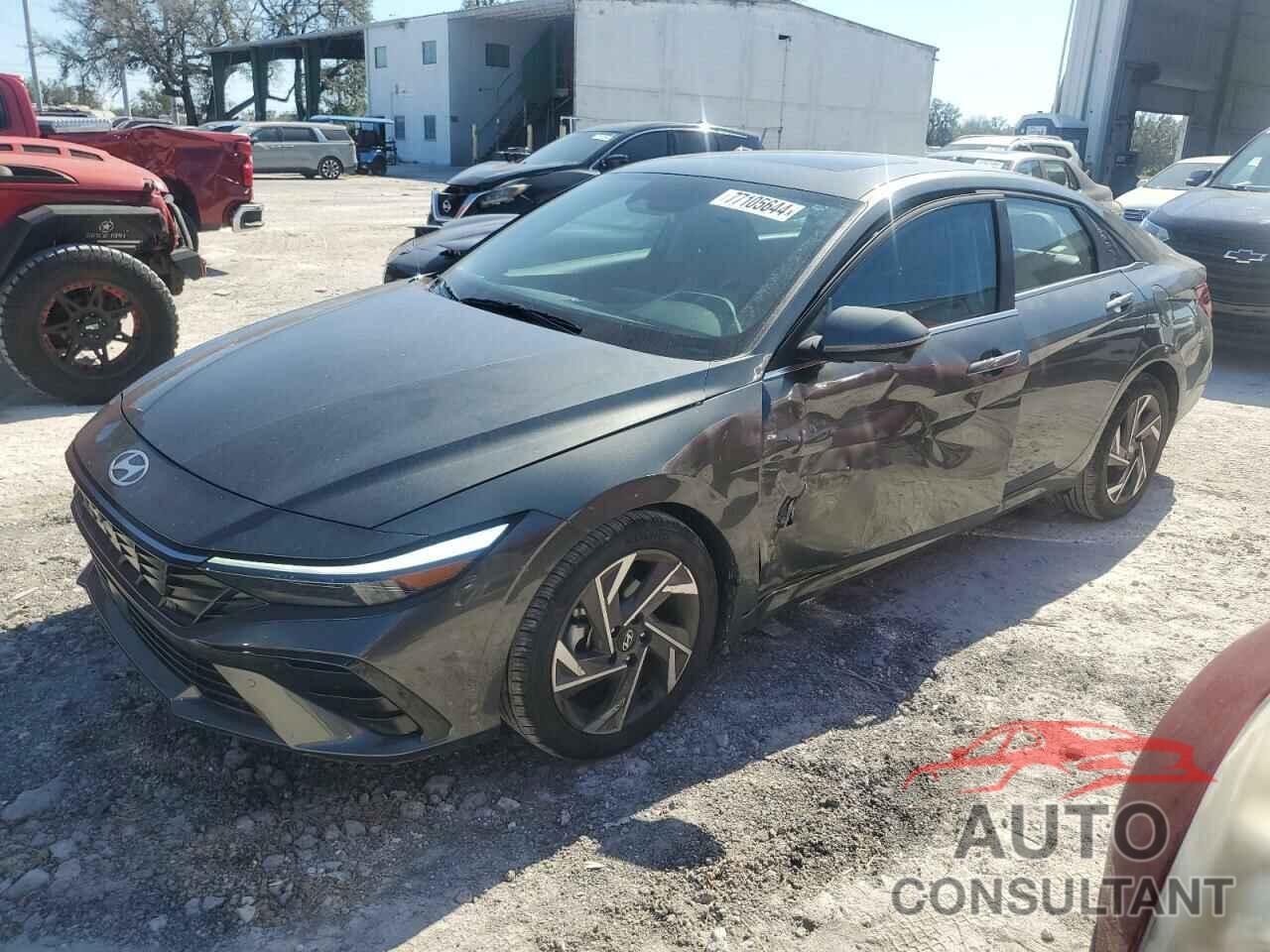 HYUNDAI ELANTRA 2024 - KMHLP4DG8RU686264