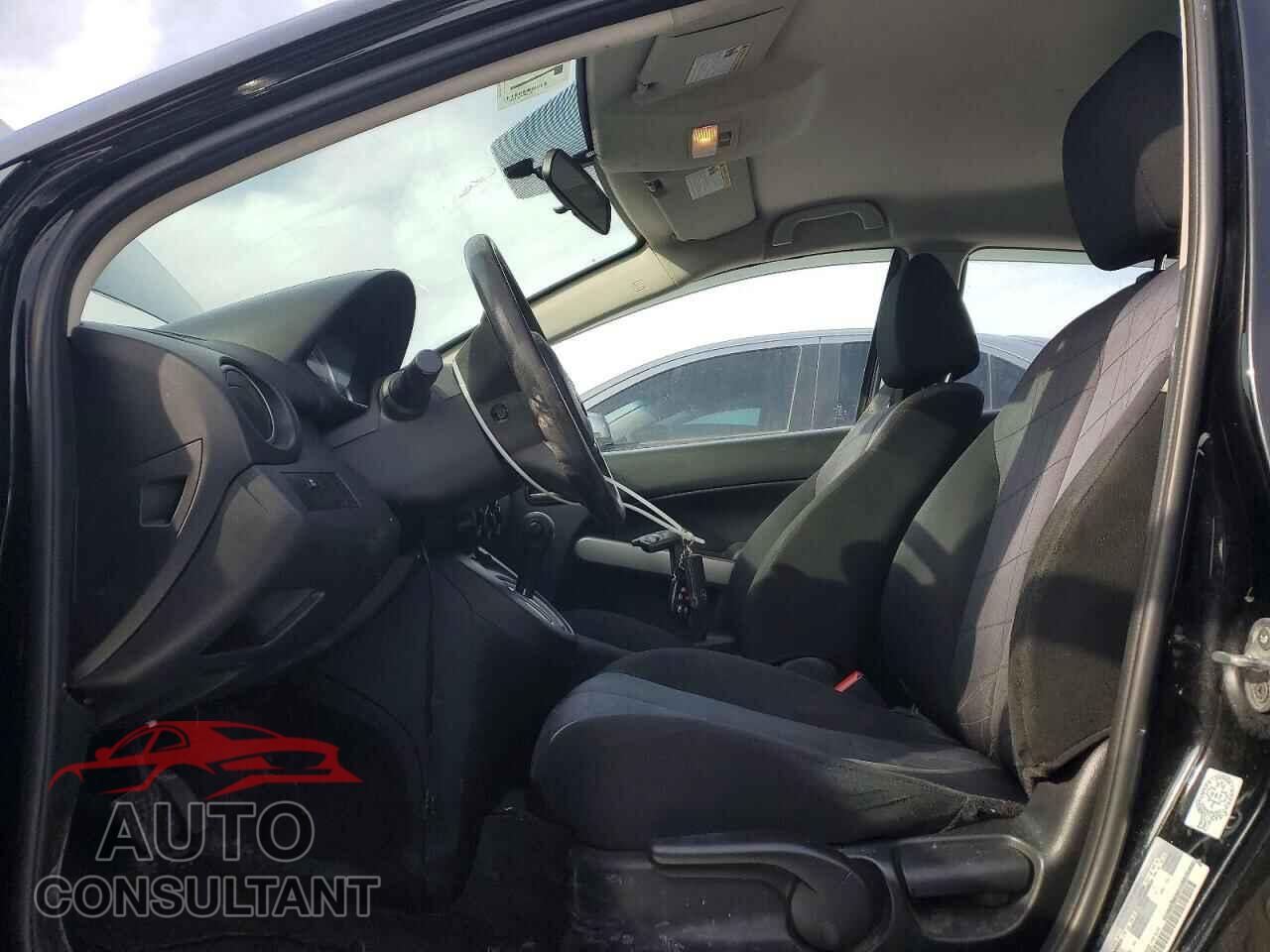 MAZDA 2 2013 - JM1DE1KYXD0153406