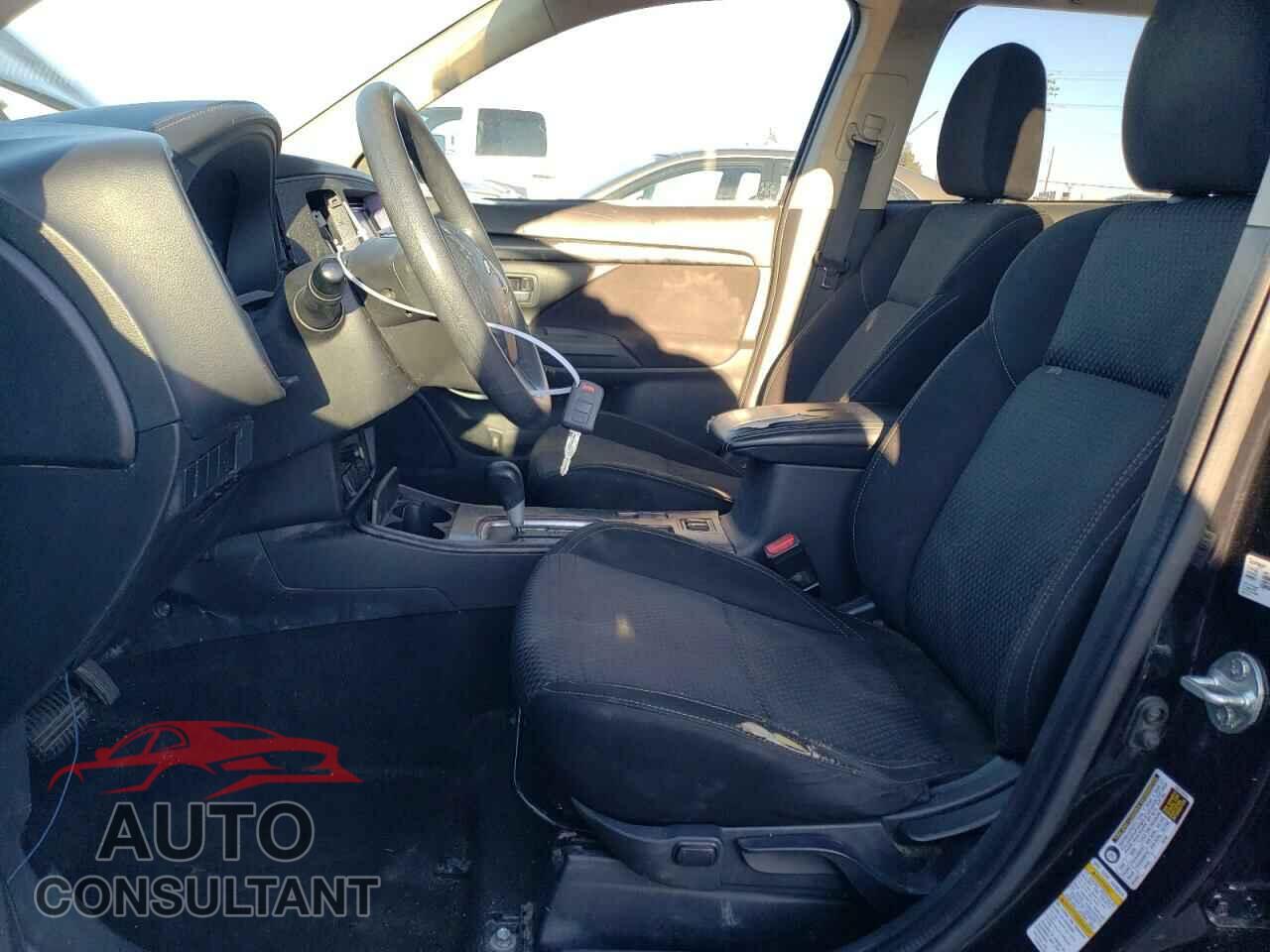 MITSUBISHI OUTLANDER 2020 - JA4AD2A38LZ048059