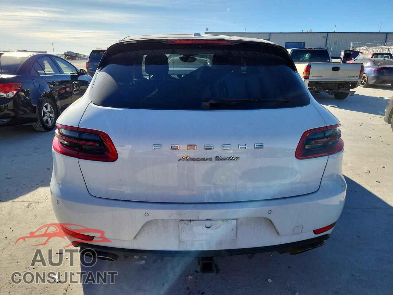 PORSCHE MACAN 2016 - WP1AF2A5XGLB91104