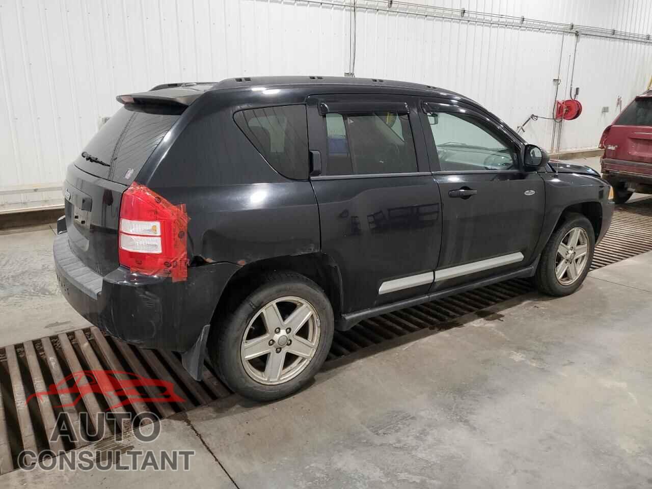 JEEP COMPASS 2010 - 1J4NF4FB6AD585093