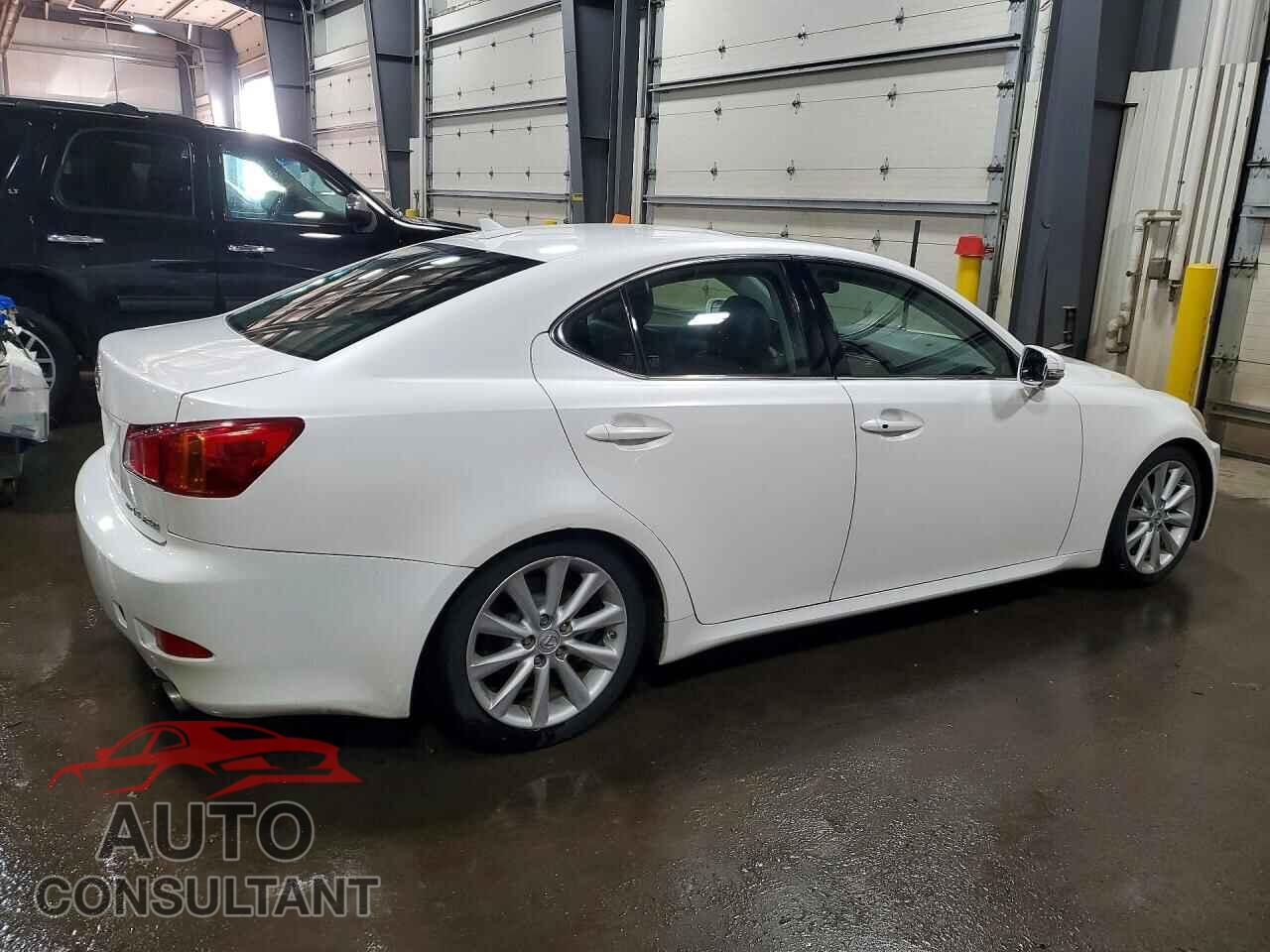 LEXUS IS 250 2009 - JTHCK262495031312