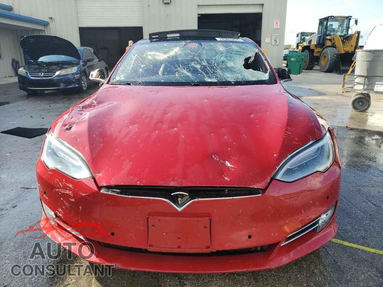 TESLA MODEL S 2018 - 5YJSA1E2XJF261645