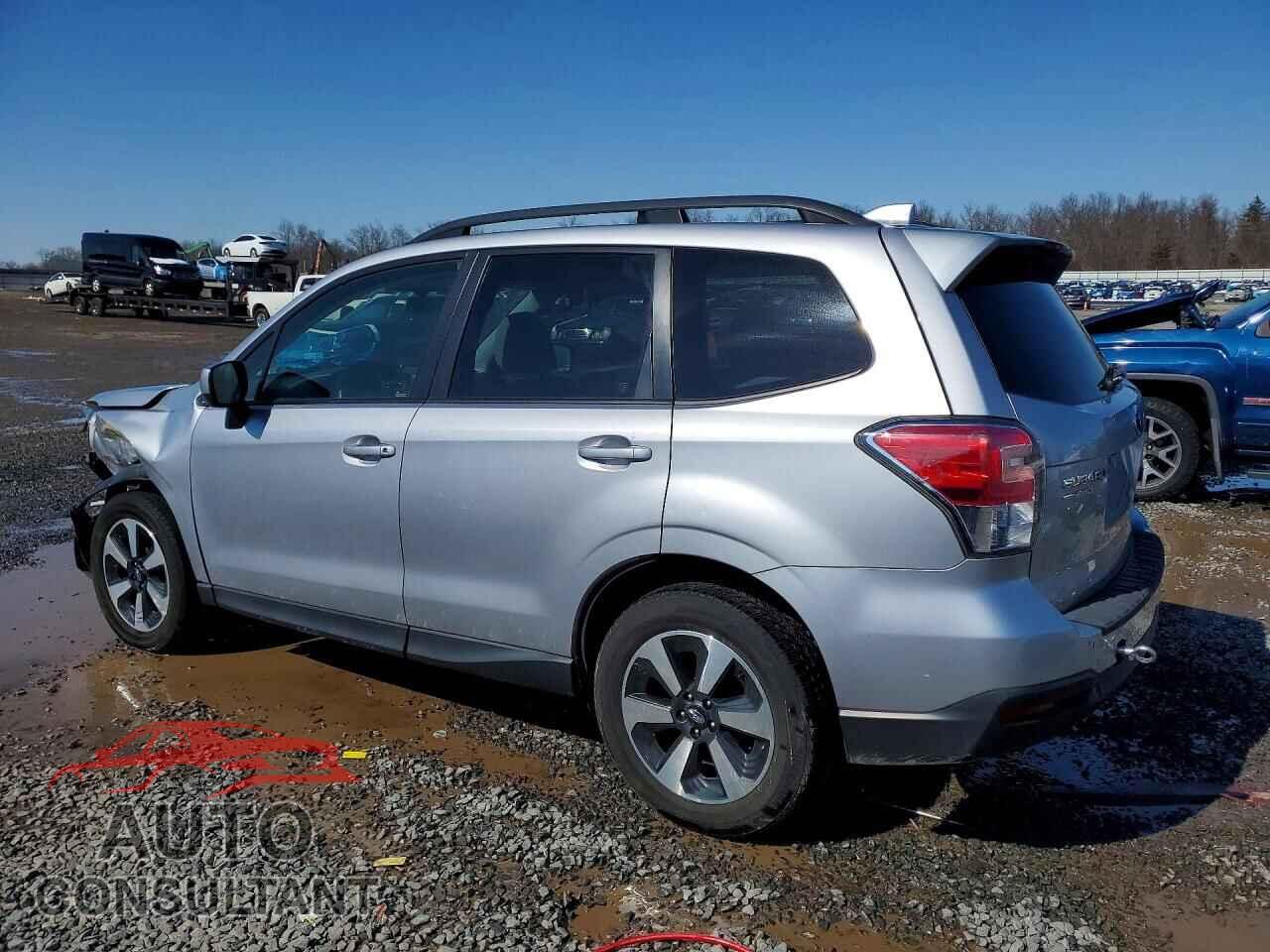 SUBARU FORESTER 2018 - JF2SJAEC7JH425640